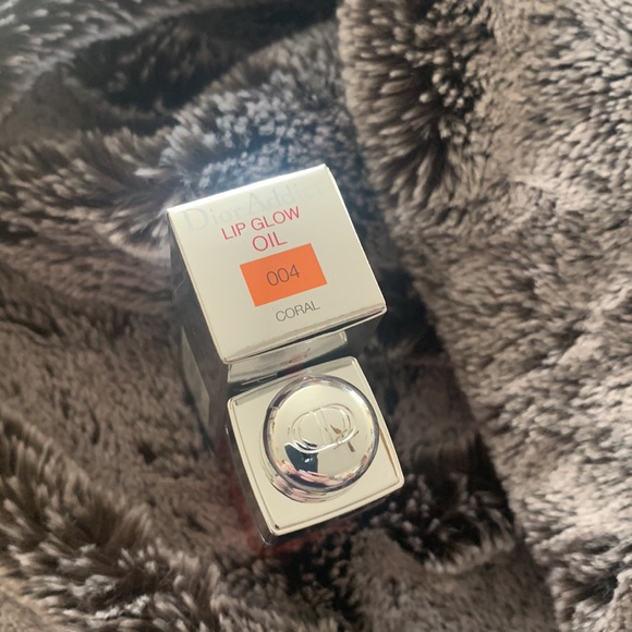 Dior Addict Coral Lip Glow Oil (full size) - Picture 10 of 12